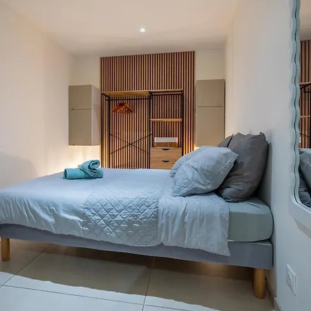T2, 40 M2, Hyper Centre, Wi-fi, Netflix Apartment Bourg-en-Bresse